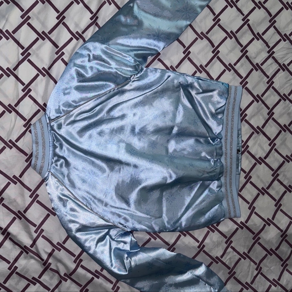 Frozen varsity jacket - Picture 2 of 4